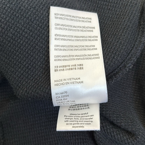 2/$25 WE THE FREE Waffle Knit Gray Long Sleeve Thermal Size Large - Picture 6 of 8